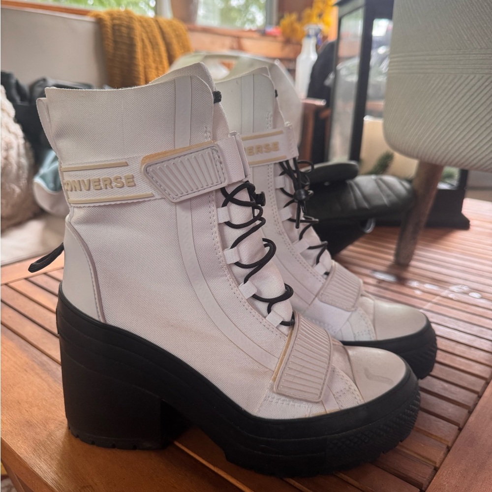 Converse Chuck Taylor All Star GR82 White Boot